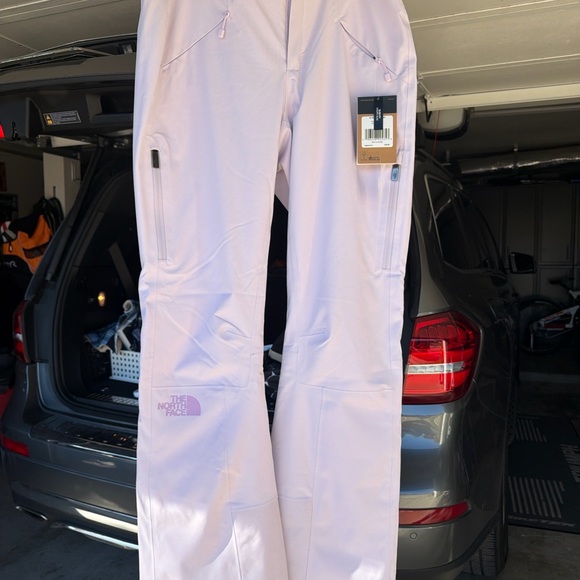 NWT- The North Face ski pants - Picture 3 of 6